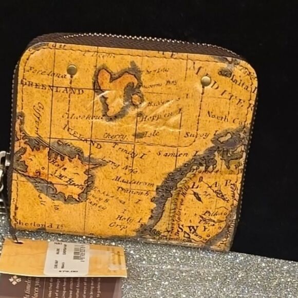 Patricia Nash Malene Wallet- European Map - Picture 6 of 8